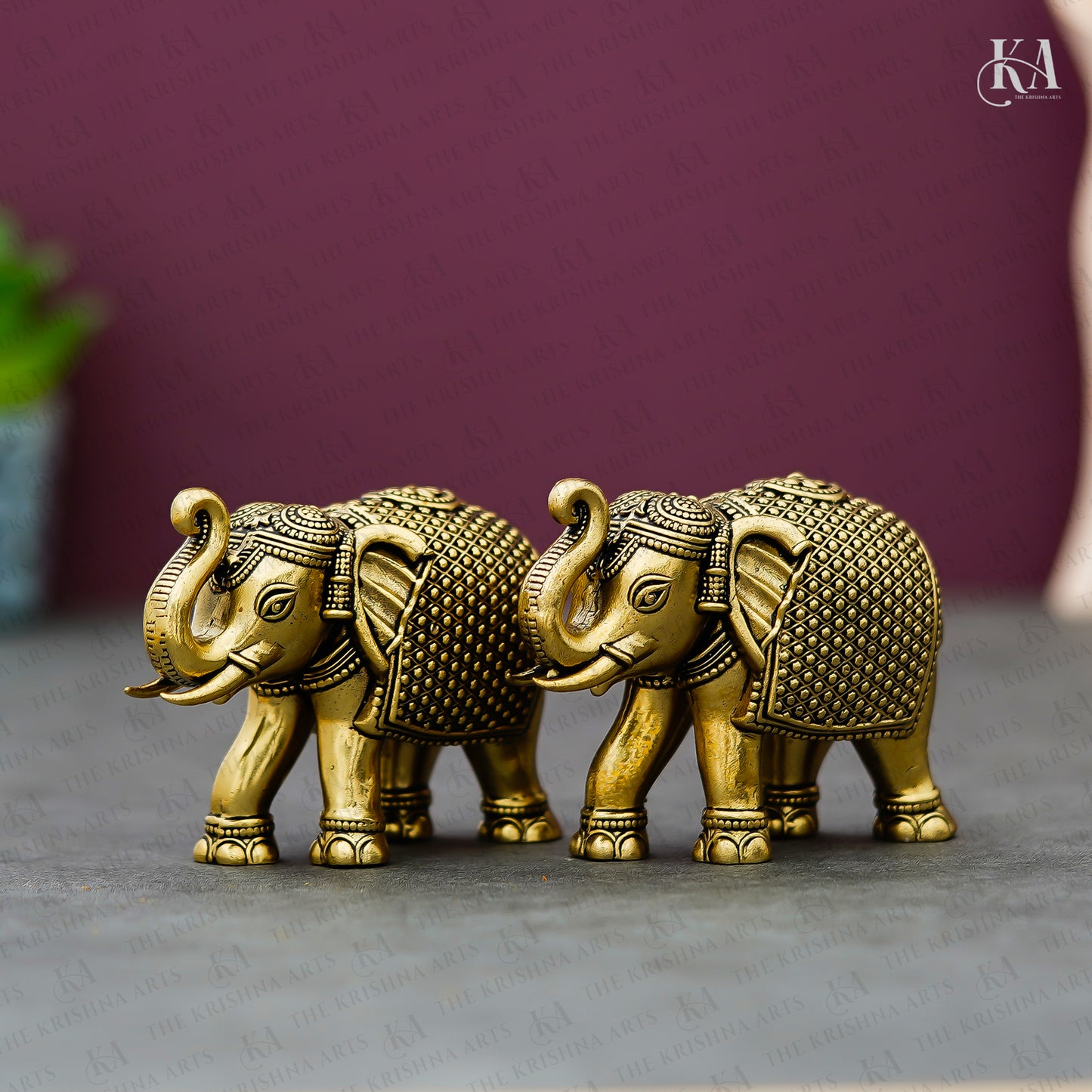 Pure Brass Elephant Pair Handcrafted Showpiece