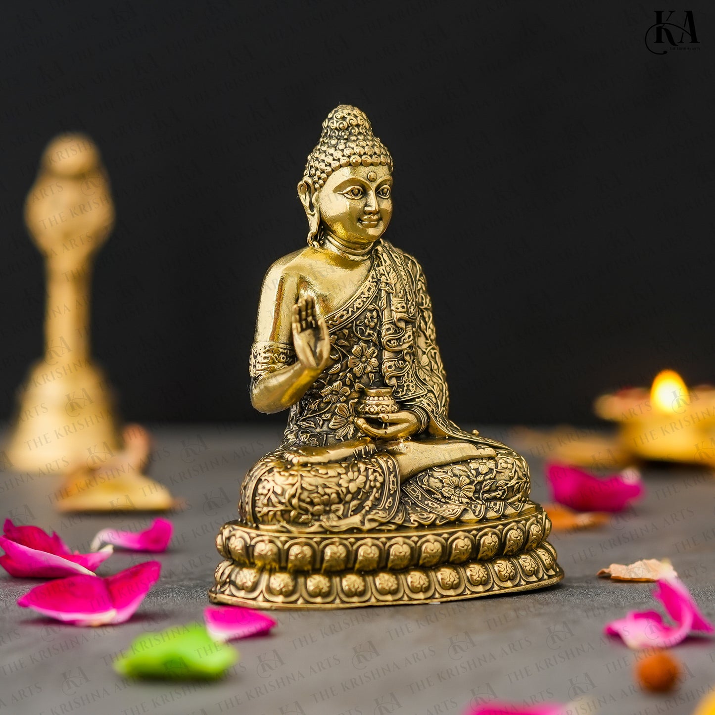 Pure Brass Lord Buddha Idol for Meditation Rooms and Home Decor